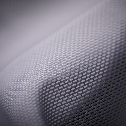 Ezmar-Midweight-Soft-Graa-Geoff-Anderson-Closeup-4.jpg