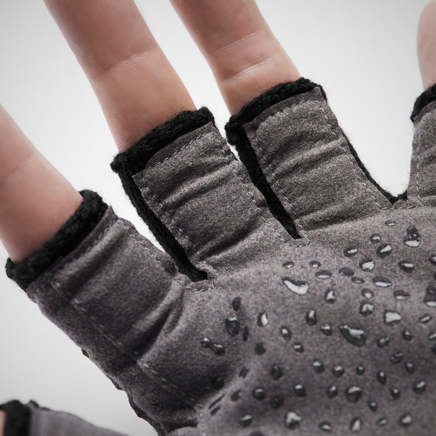 merino-glove-fingerless-geoff-anderson-2.jpg